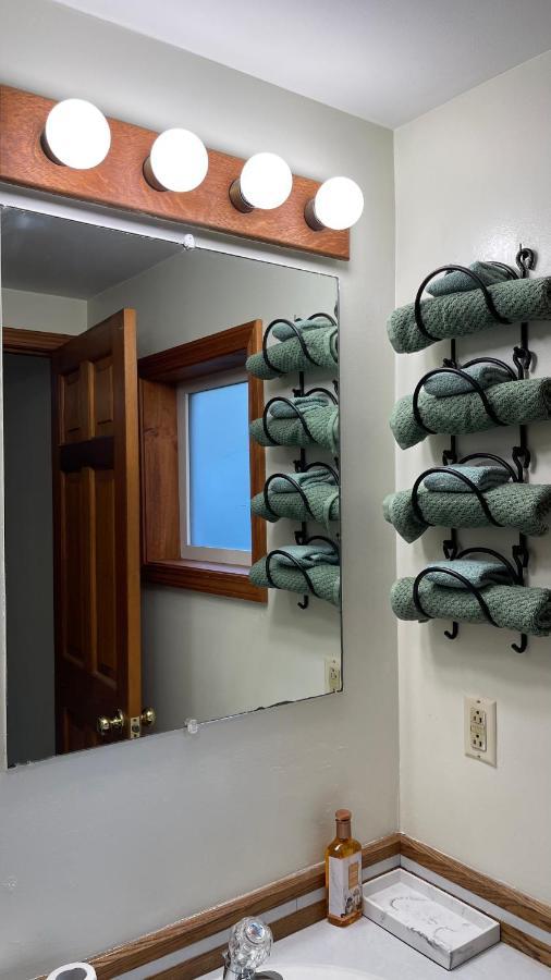 Apartamento Den Mishka - Kodiak'S Den Of The Little Bear Exterior foto